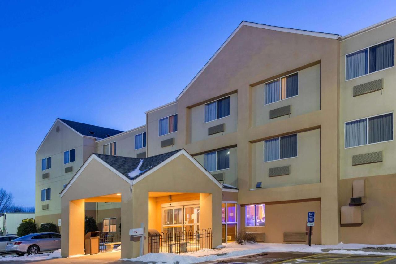 Americinn By Wyndham St Cloud Mn Shopping Area Сент-Клауд Екстер'єр фото